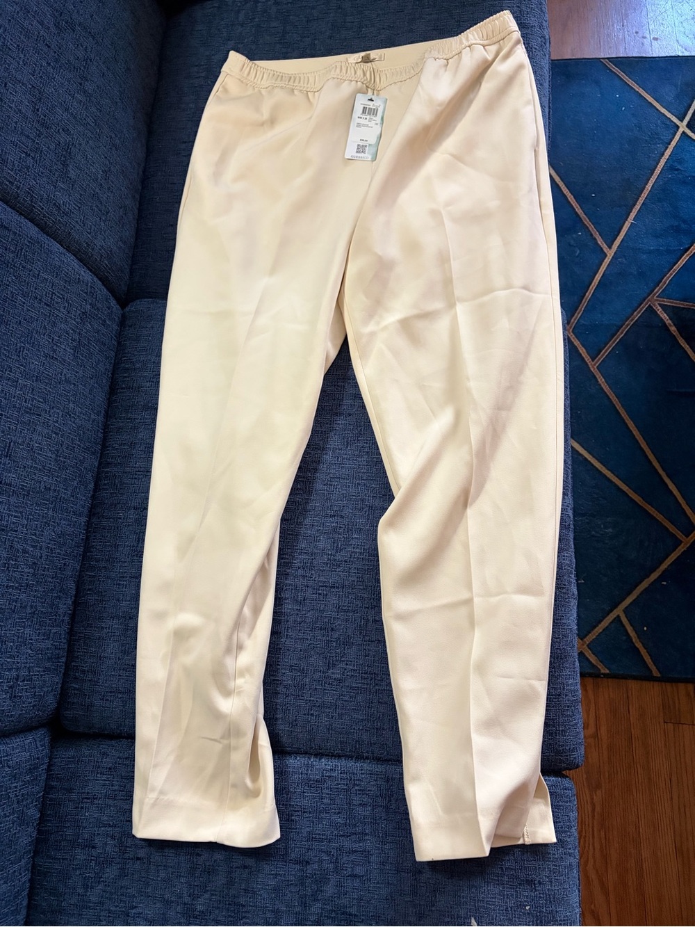 Guess Cream Dress Pants - Soft Neutral Tone